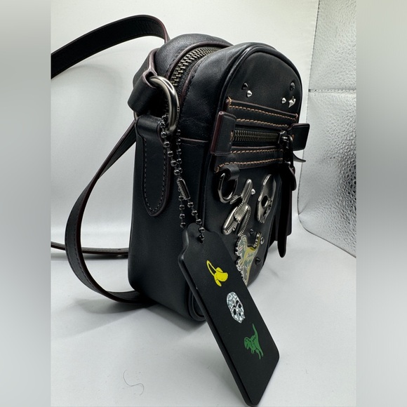 Coach Dylan 10 with pins, stud and hang tag - Picture 3 of 6